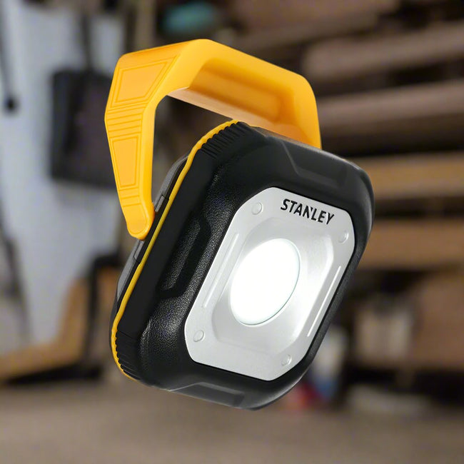 Stanley Rechargable Compact LED worklight - 800lm