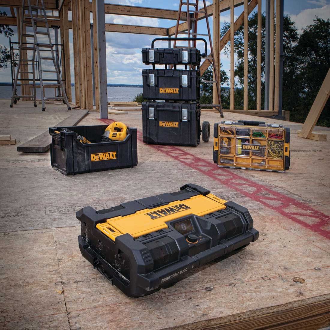 Dewalt toughsystem store bluetooth radio